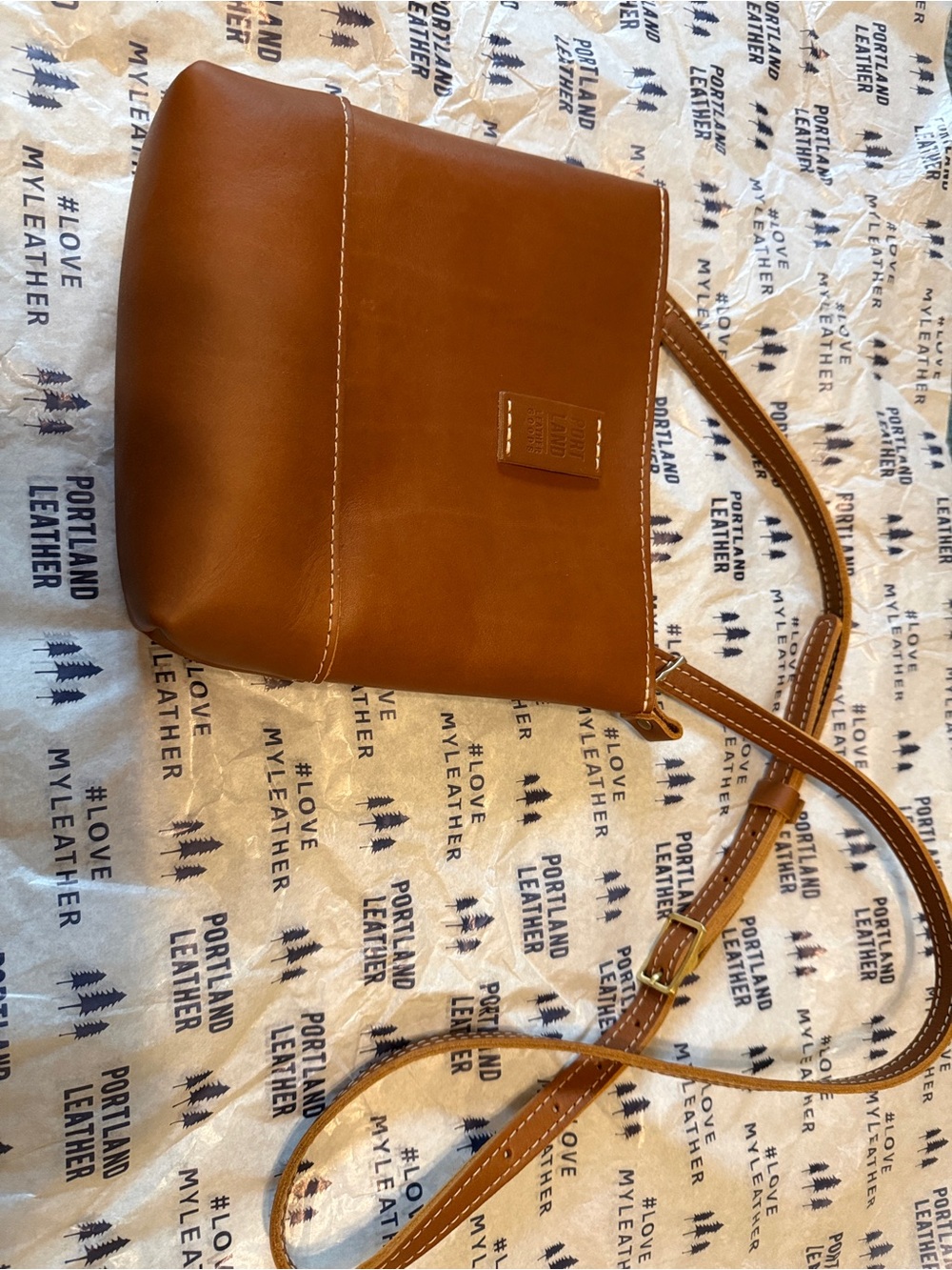 NWT PORTLAND LEATHER Festival Cross Body, first quality bag, NOT AP
